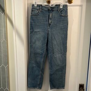 Abercrombie & Fitch The Ankle Straight Ultra High Rise Curve Love Jeans